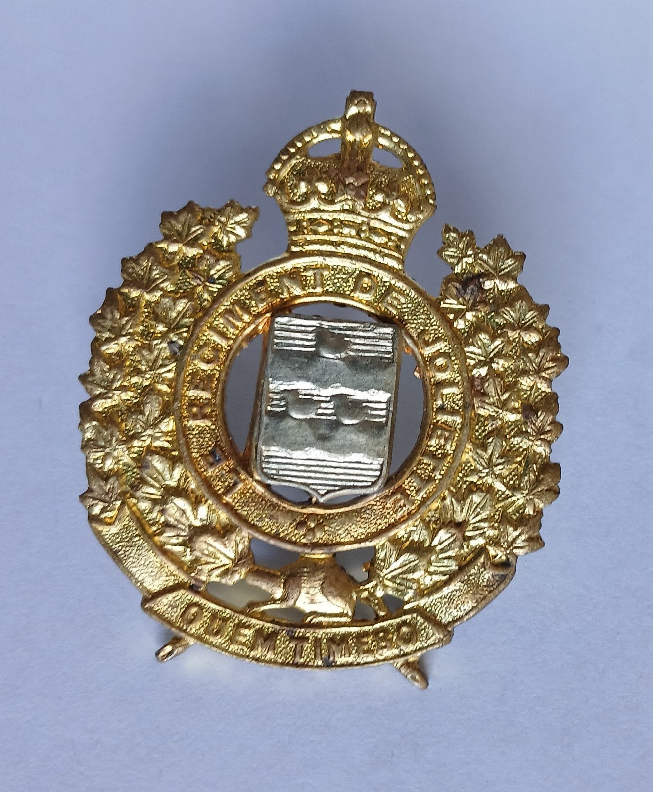 Regiment de Joliette Cap Badge Wo2, Ophalen of Verzenden, Engeland, Embleem of Badge
