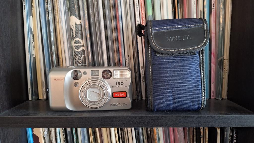 Minolta Riva zoom 130, Audio, Tv en Foto, Fotocamera's Analoog, Ophalen of Verzenden, Compact, Minolta