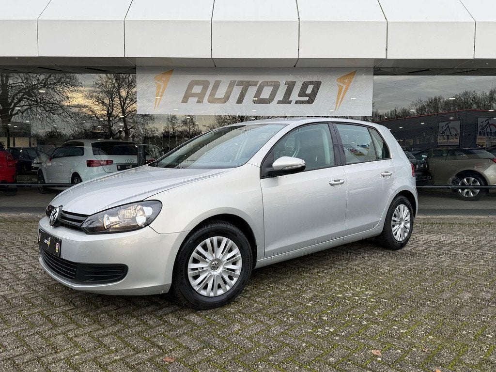 Volkswagen Golf 1.6 Trendline Automaat, Auto's, Volkswagen, Gebruikt, 4 cilinders, 1165 kg, 630 kg