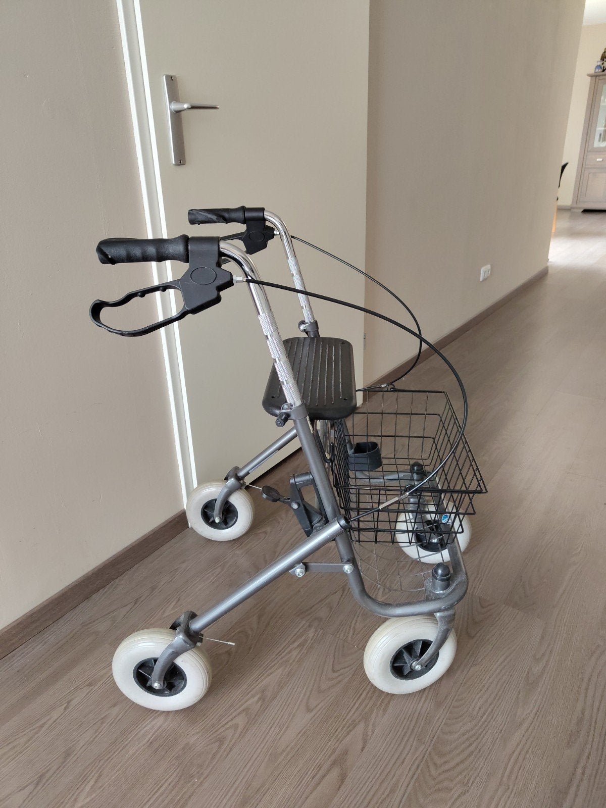 Rollator, Ophalen, Zo goed als nieuw