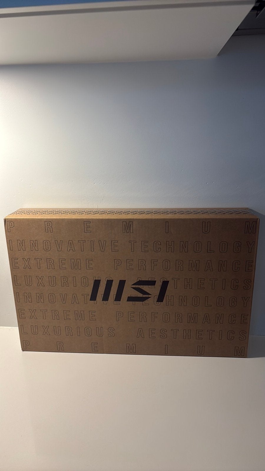 MSI Katana A17 AI B8VF NIEUW GESEALD, Computers en Software, Windows Laptops, Qwerty, Nieuw, Ophalen of Verzenden, Gaming
