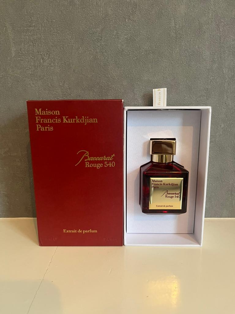 Maison Francis Kurkdjian Baccarat Rouge 540, Sieraden, Tassen en Uiterlijk, Uiterlijk | Parfum, Ophalen of Verzenden, Zo goed als nieuw