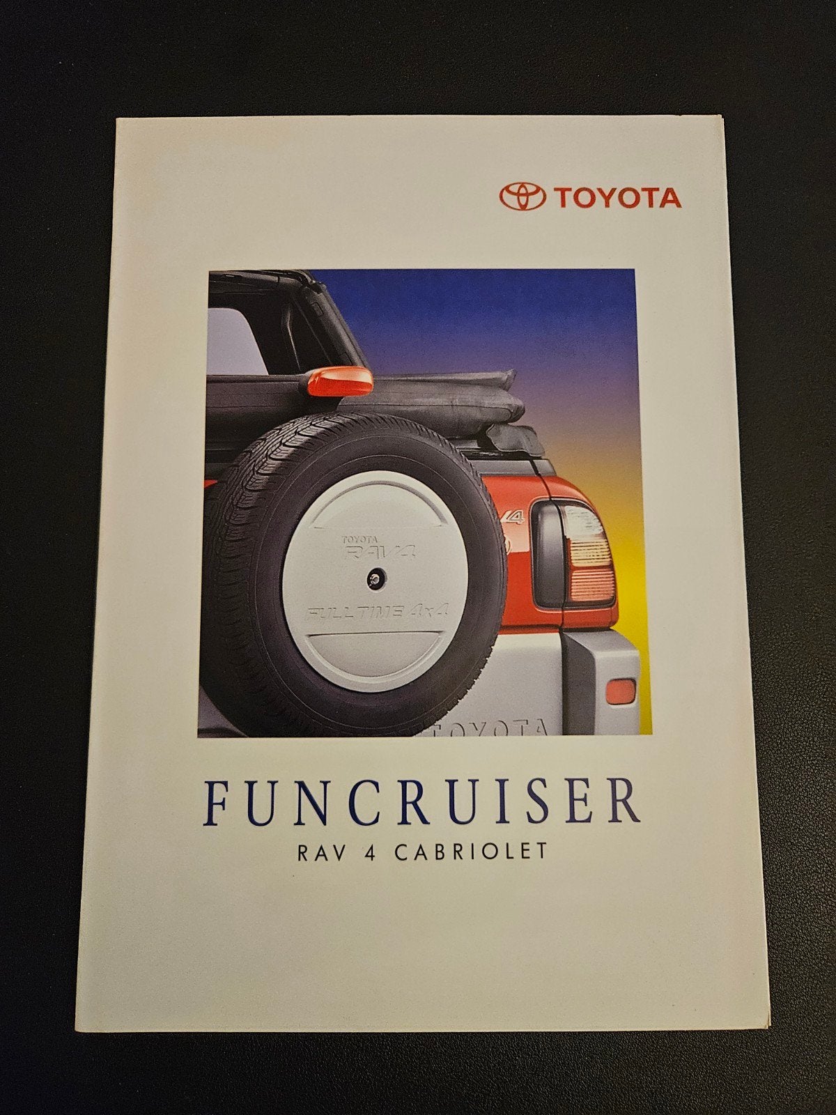 Brochure Toyota FunCruiser RAV 4 Cabriolet 1998, Ophalen of Verzenden, Zo goed als nieuw, Toyota