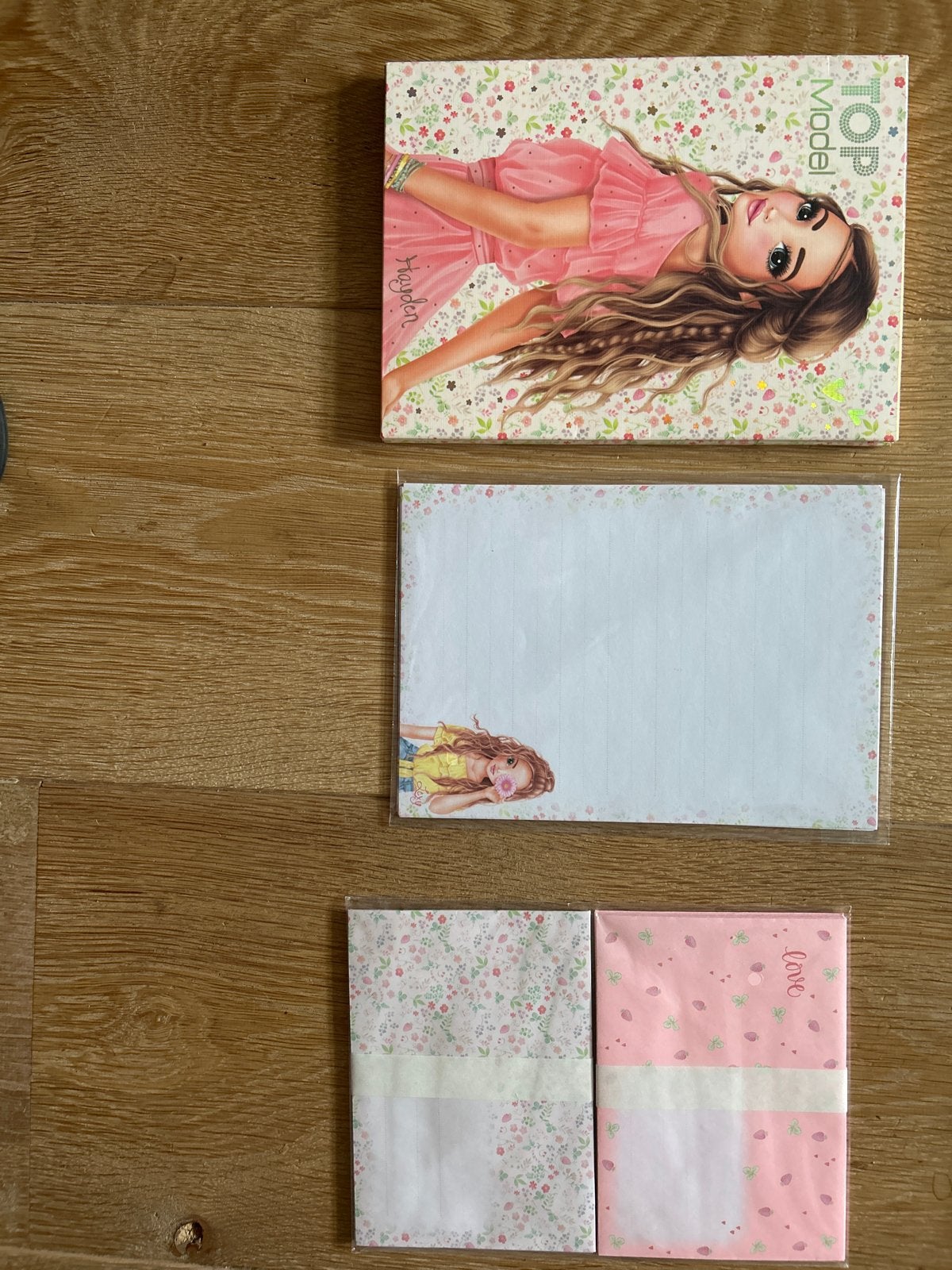 Topmodel briefpapier, Ophalen, Zo goed als nieuw