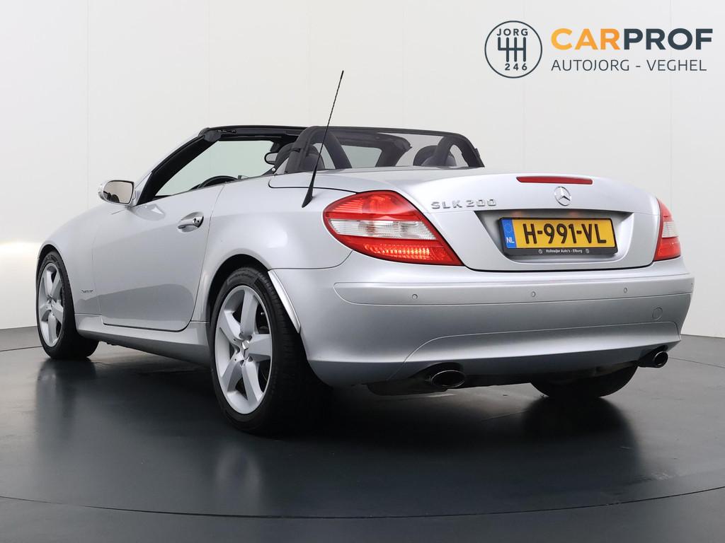 Mercedes-Benz SLK-klasse 200 K. Navigatie | Lichtmetalen vel, Auto's, Automaat, Gebruikt, Zwart, 4 cilinders