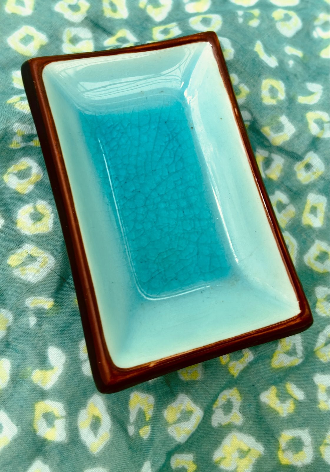 Vintage keramisch klein schaaltje turquoise craquelé, Gebruikt, Porselein of Keramiek, Schaal, Ophalen of Verzenden