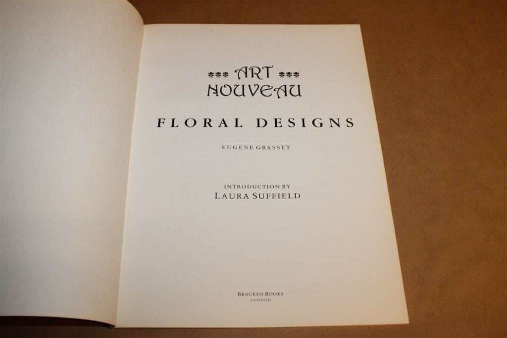 Art Nouveau Floral Designs — 40 Grote Decoratieve Platen, Ophalen of Verzenden, Gelezen