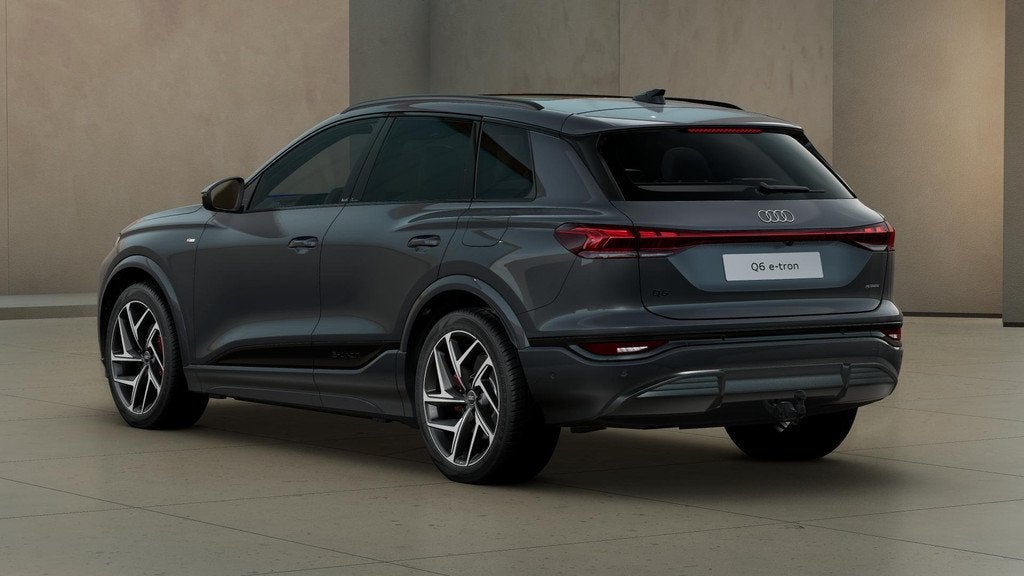 Audi Q6 e-tron S-editon 388PK quattro | Trekhaak | Panoramad, Auto's, Audi, Automaat, Parkeerassistent, Gebruikt, Origineel Nederlands