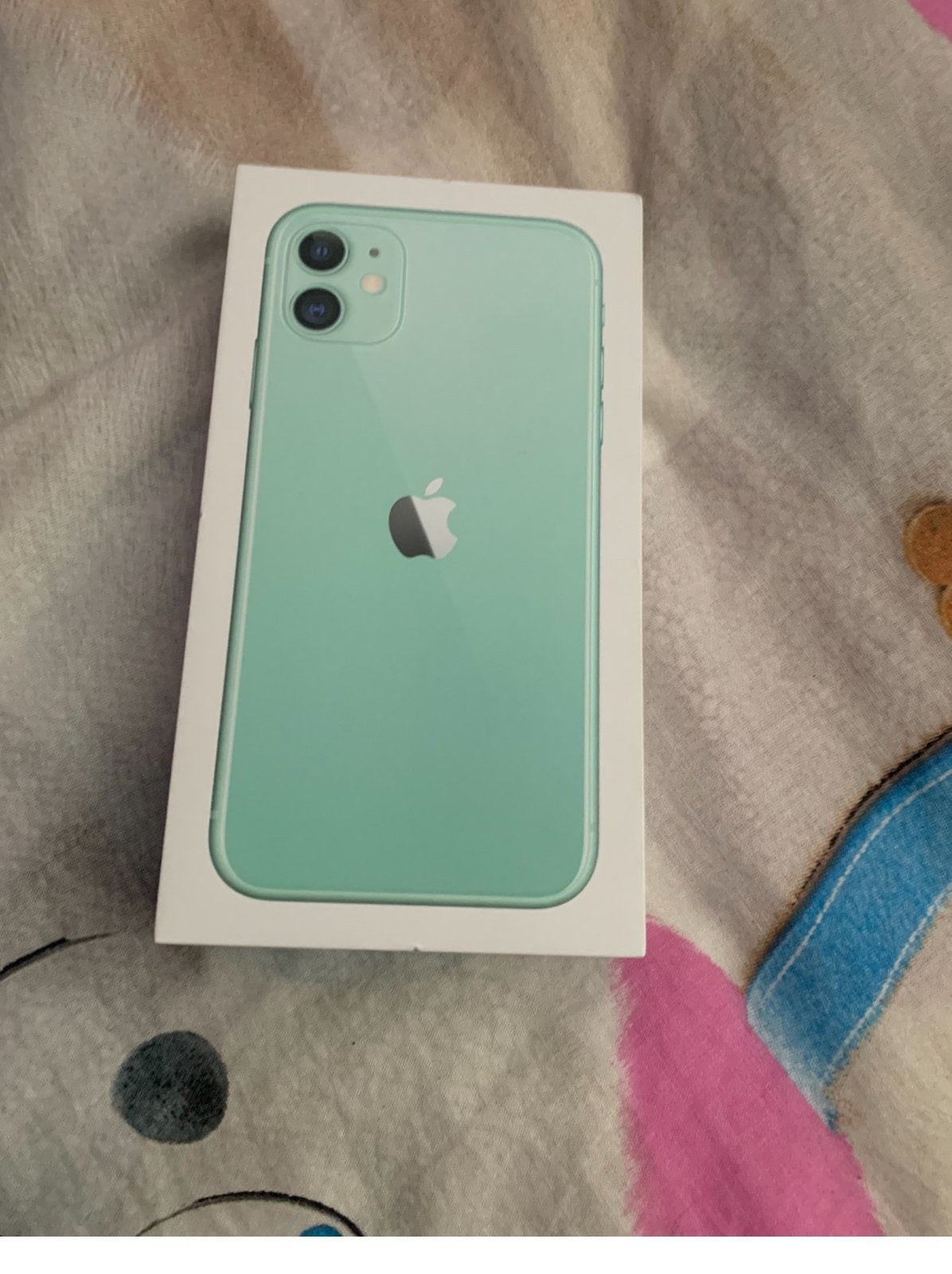 iPhone 11 - Groen - Zo goed als nieuw, Telecommunicatie, Mobiele telefoons | Apple iPhone, Zo goed als nieuw, Zonder simlock, Zonder abonnement