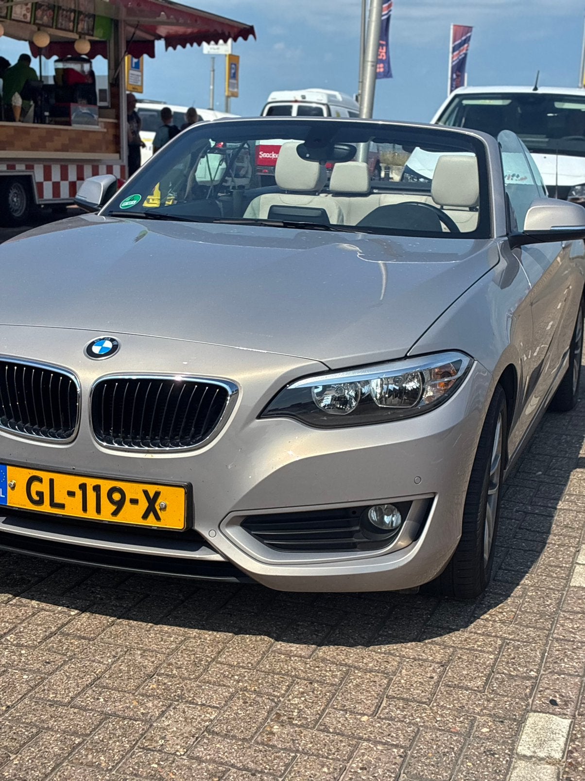 BMW 2-Serie 1.5 218IA 100KW Cabrio Aut8 2015 Grijs, Automaat, Cabriolet, 4 stoelen, Origineel Nederlands