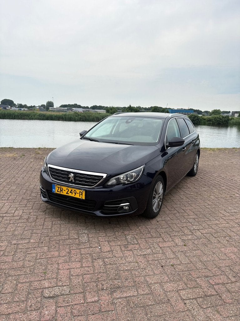 Peugeot 308 SW 1.5 BlueHDi Blue Lease Premium Euro 6 | Trekh, Auto's, Voorwielaandrijving, 28 km/l, Gebruikt, 4 cilinders