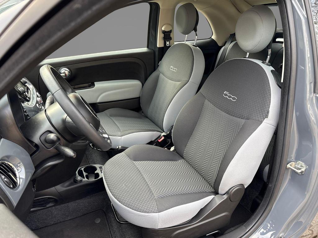 Fiat 500 C 1.2 Young | UNIEK LAGE ORIGINELE KILOMETERSTAND!, Voorwielaandrijving, 12 maanden, Stof, Gebruikt