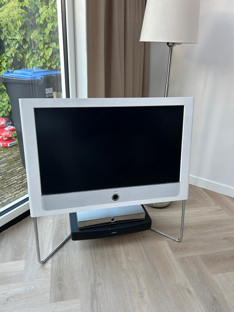 Loewe TV met optionele Bose Soundbar -, Audio, Tv en Foto, Televisies, Overige merken, 50 Hz, Ophalen of Verzenden, Zo goed als nieuw