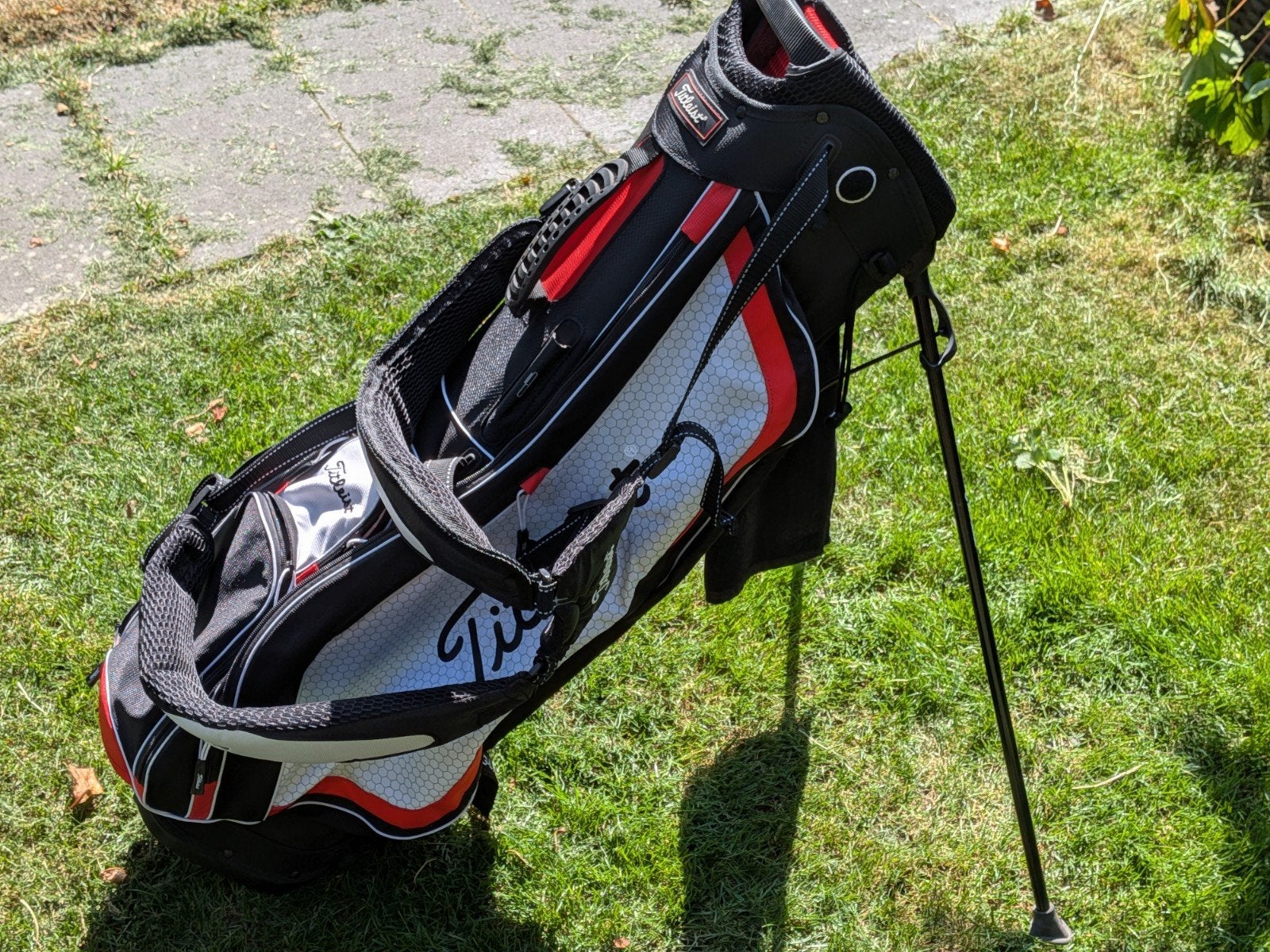 Titleist Stand Bag - Golf Golftas Zwart Rood Wit, Sport en Fitness, Golf, Ophalen, Zo goed als nieuw, Tas, Overige merken
