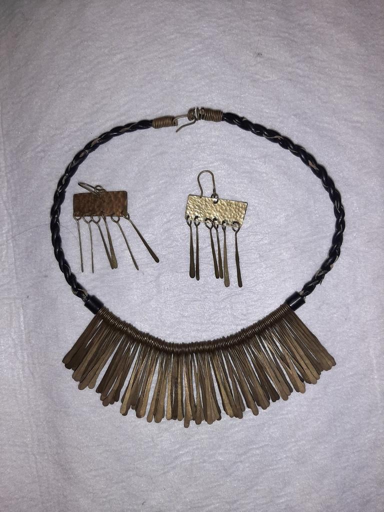 Mooie ketting met oorhangers, Ophalen of Verzenden, Zo goed als nieuw, Overige materialen