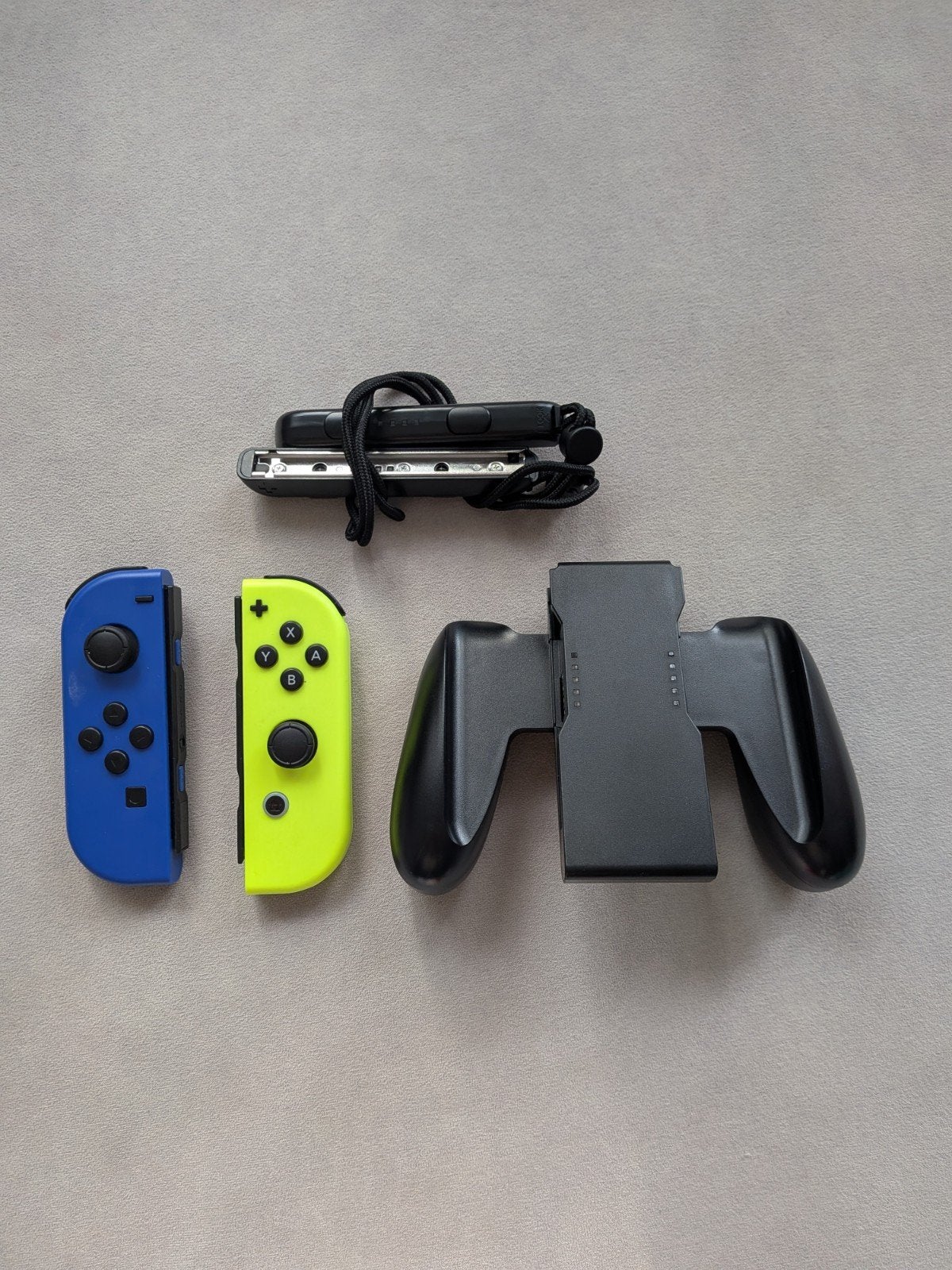 Joycons met accessoires NIEUW