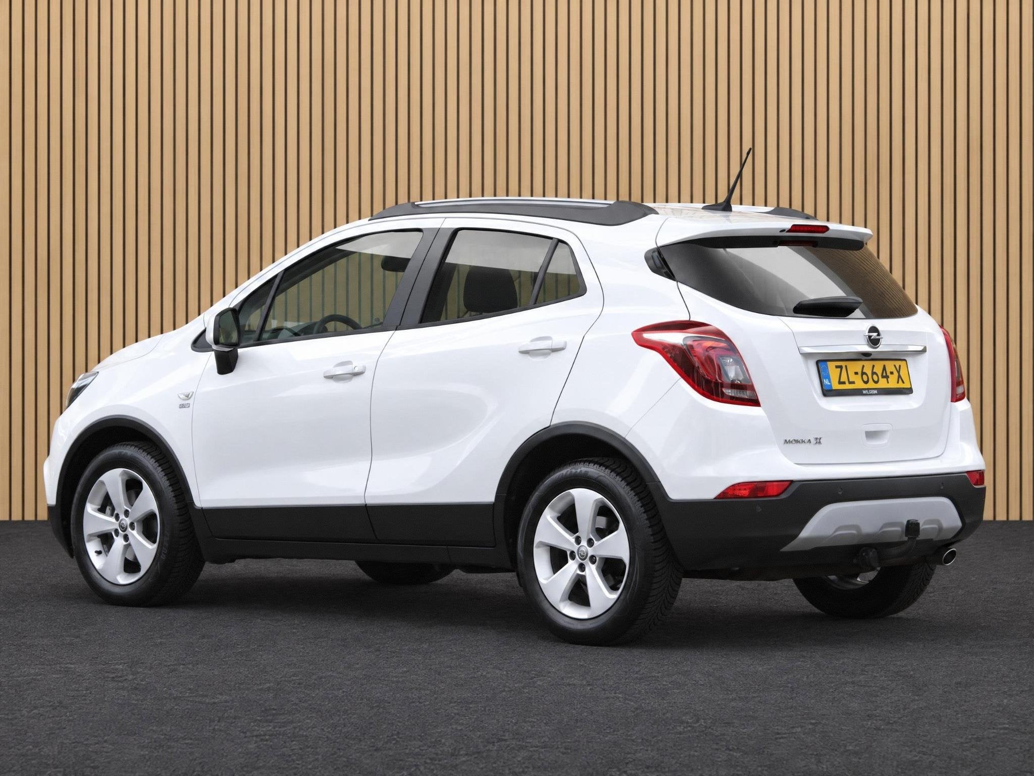 Opel Mokka X 1.4 Turbo 120 Jaar Edition | Navi / Camera / Cl, Auto's, Voorwielaandrijving, 12 maanden, Stof, Gebruikt