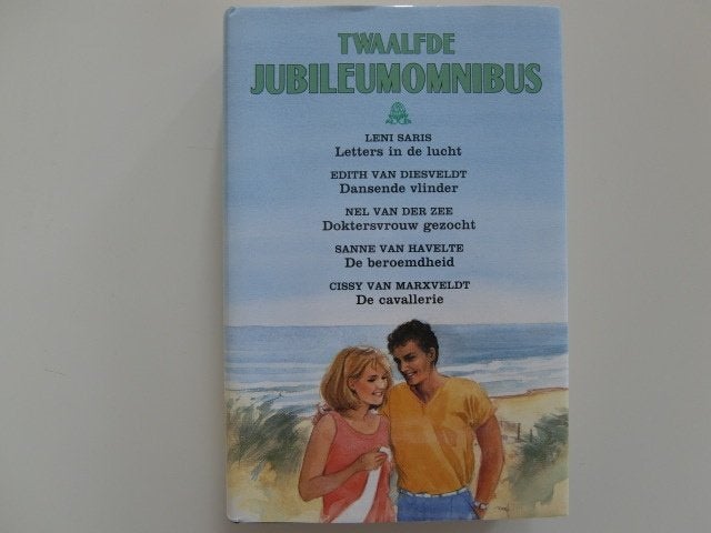 32BO5: Jubileum omnibus 12, Ophalen of Verzenden, Zo goed als nieuw