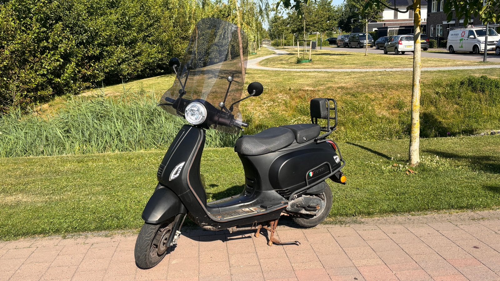 Scooter Senzo mat zwart, Ophalen, Gebruikt, Benzine