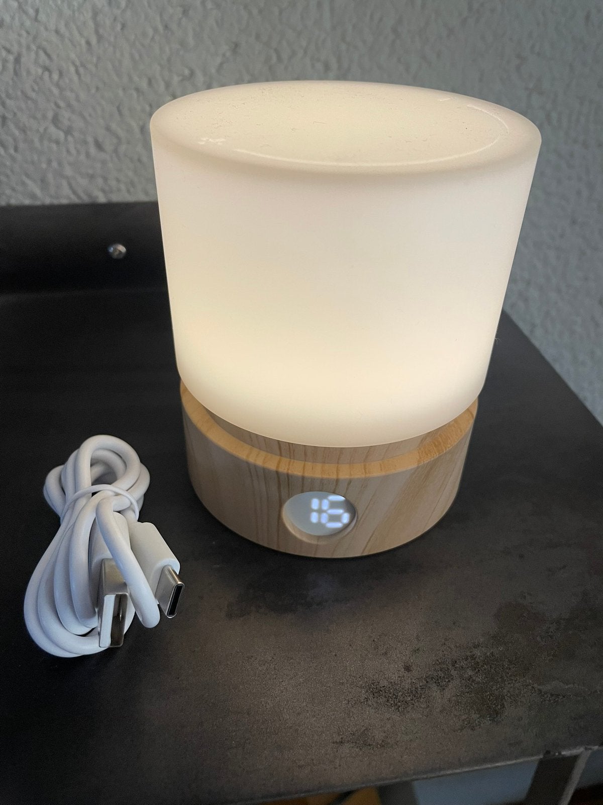 Nachtlampje Lueas ( oplaadbaar), Beige, Ophalen of Verzenden, Gebruikt, Oplaadbaar