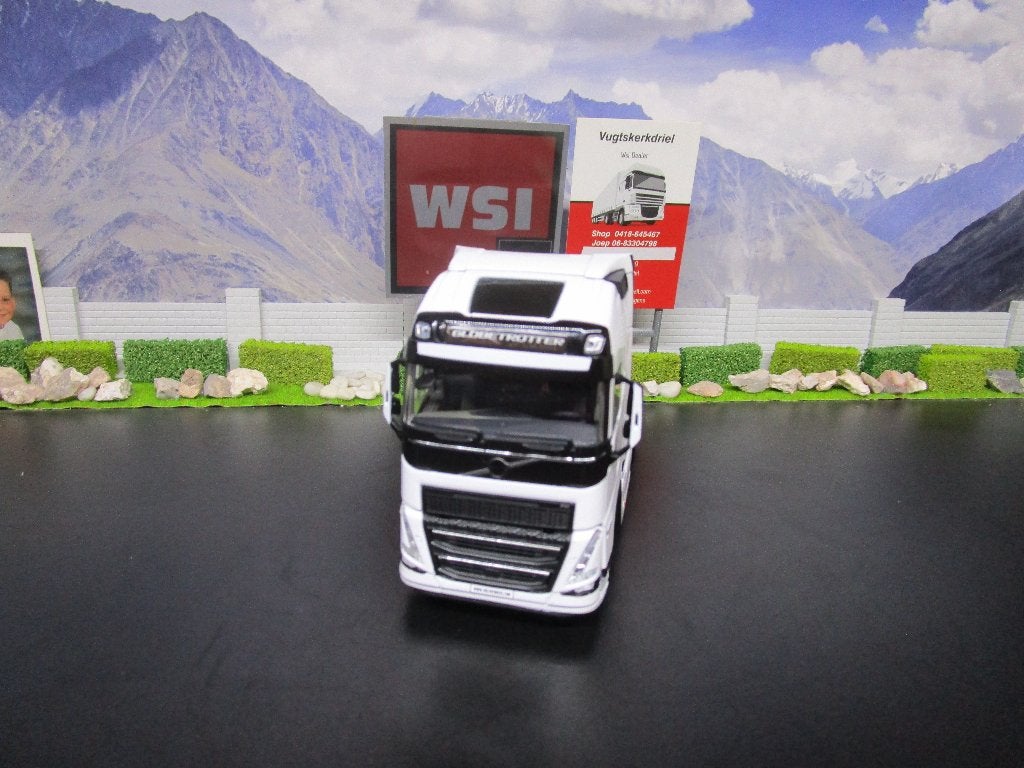 white line volvo fh5 my2024 globetrotter xl 6x2 03-2060, Ophalen of Verzenden, Nieuw, Bus of Vrachtwagen, Wsi
