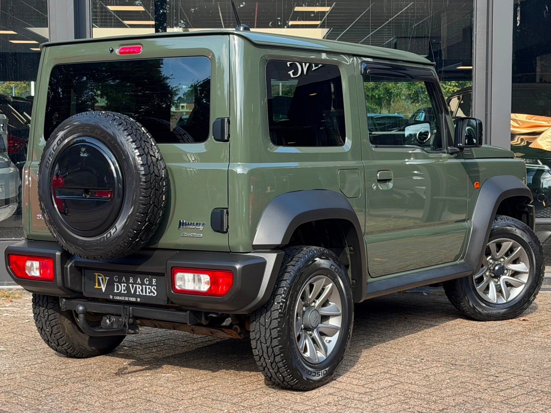 Suzuki Jimny 1.5 Stijl Automaat AllGrip 4x4 Navi Camera Crui, Automaat, Dealer onderhouden, Gebruikt, Zwart