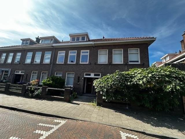 Den Haag Loosduinen - Ouverturestraat, 4 kamers, 90 m2, Den Haag, Den Haag, Via bemiddelaar, Bovenwoning