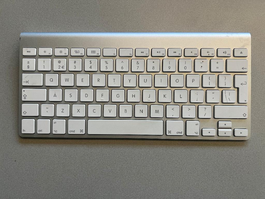 Apple toetsenbord A1314, Computers en Software, Toetsenborden, Ophalen, Qwerty, Draadloos, APPLE