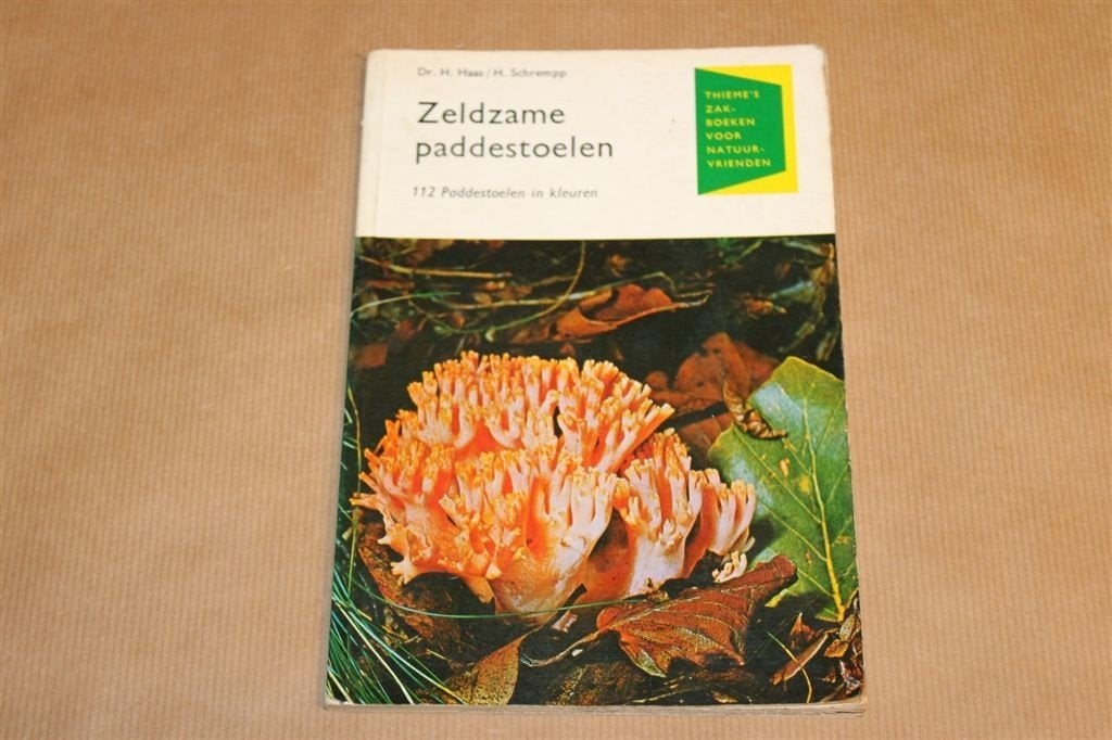 Zeldzame Paddestoelen — 112 Soorten in Kleur, Ophalen of Verzenden, Gelezen, Vogels