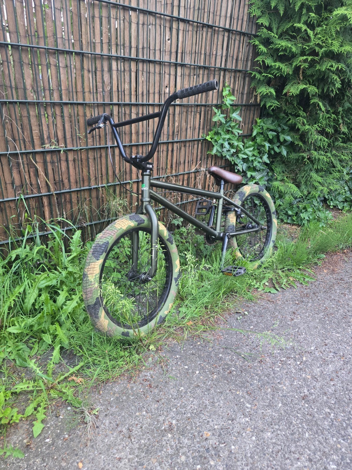 Haro pro bmx, Fietsen en Brommers, Fietsen | Crossfietsen en BMX, Gebruikt, Staal, Velgrem, Ophalen of Verzenden