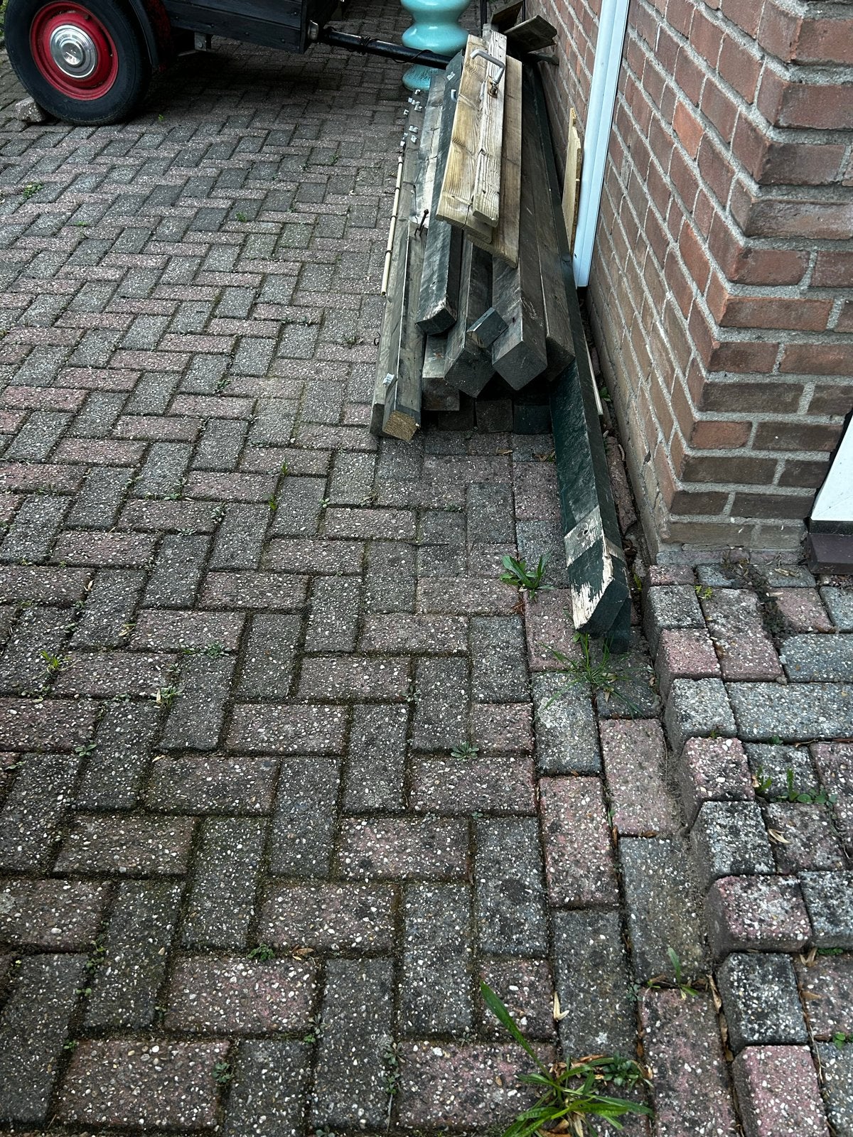 Gebruikte houten balken en planken, Doe-het-zelf en Verbouw, Ophalen, Gebruikt, Balk, Overige houtsoorten