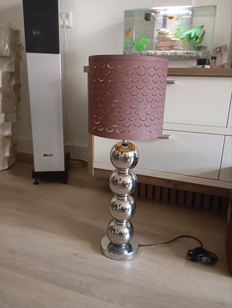 ERIC KUSTER STYLE LAMP
VOET IS 59 CM HOOG, Ophalen of Verzenden, Zo goed als nieuw