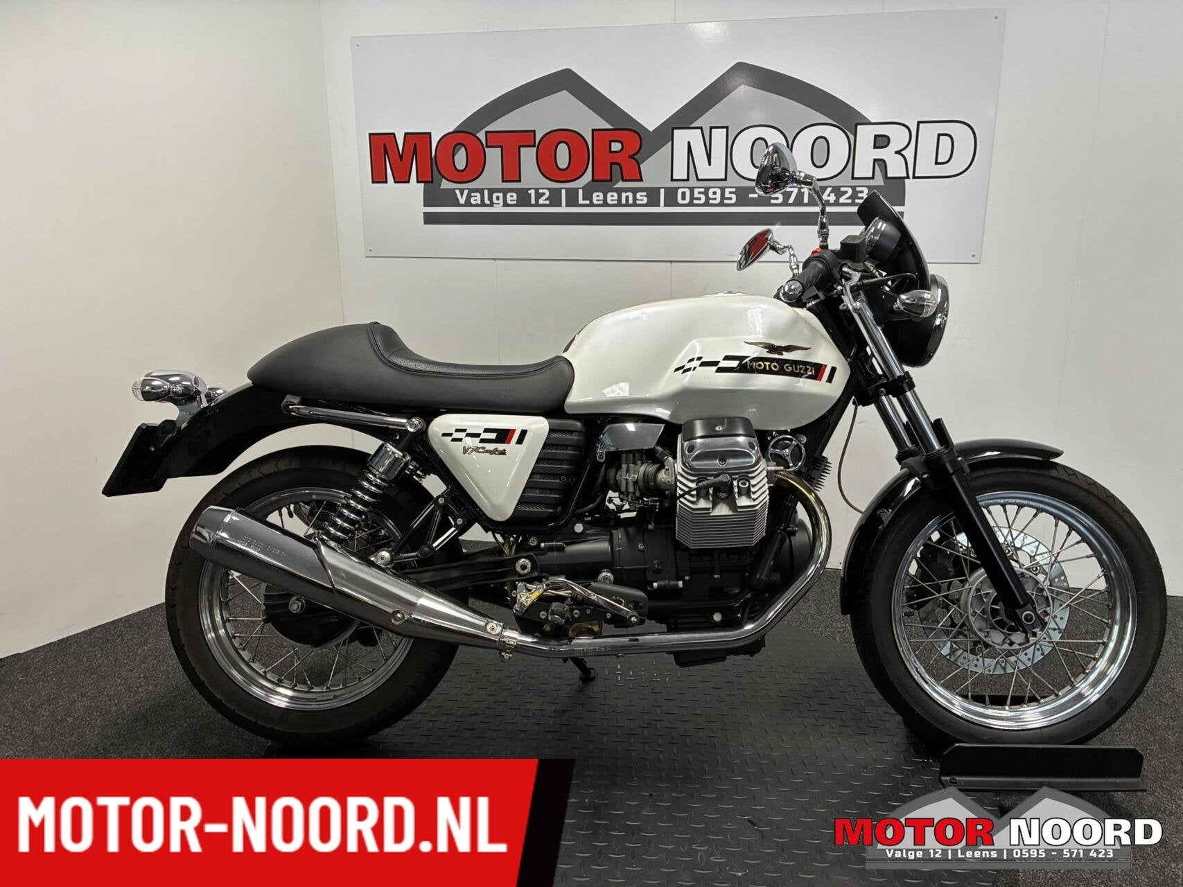 Moto Guzzi V7 Café Classic (nieuwstaat), 744 cc, Bedrijf, Meer dan 35 kW, Toermotor