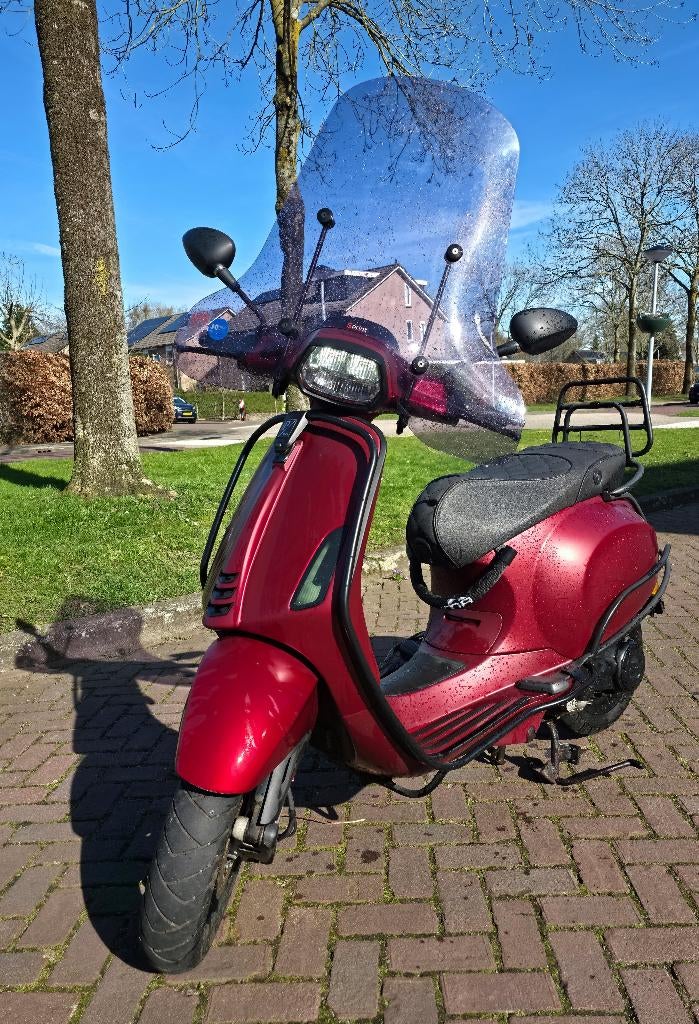 Vespa Sprint 50 - 2020 - 3750km -2e Eigenaar -100% Motorisch, Ophalen, Vespa S, Zo goed als nieuw, Benzine