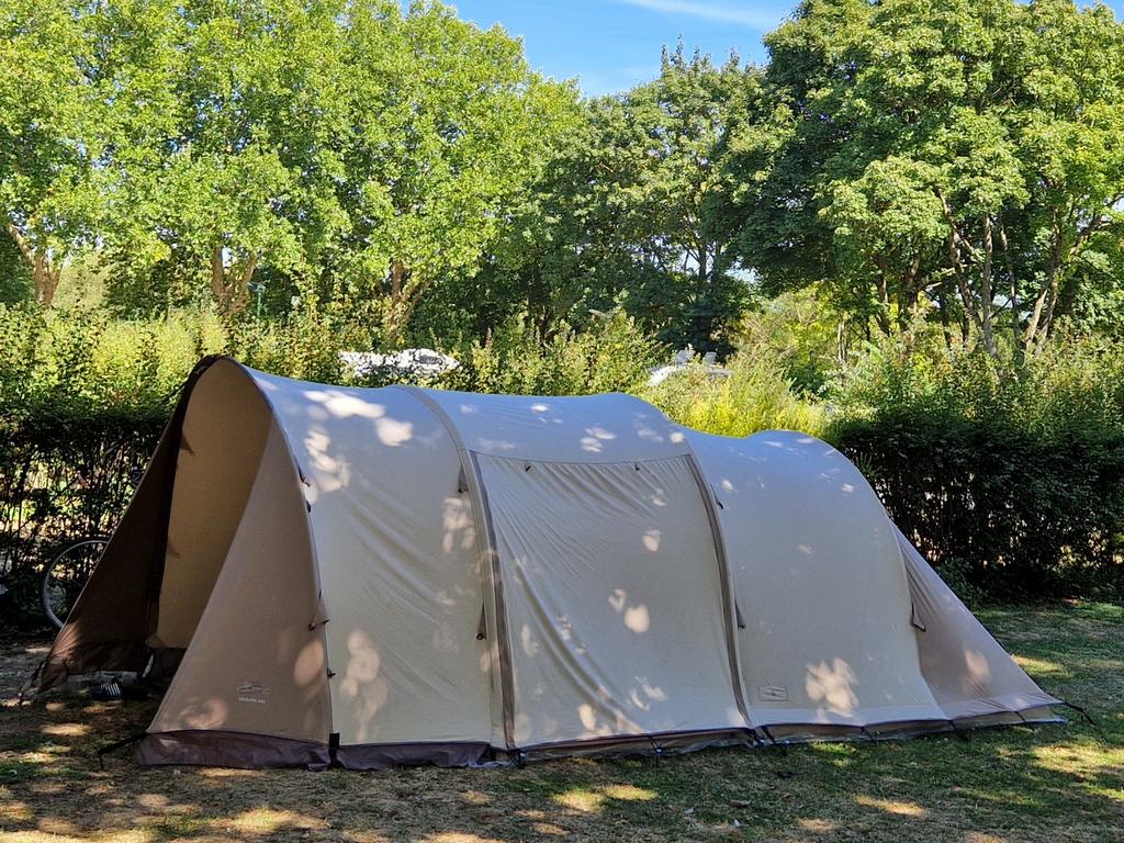 Bardani Mazara 260 familietunneltent 4 pers met stokken, Caravans en Kamperen, Tenten, Ophalen, Zo goed als nieuw, Tot en met 4