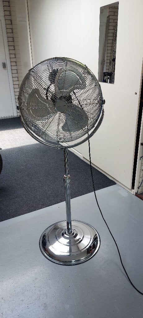 Te koop ventilator., Ophalen, Gebruikt, Statiefventilator