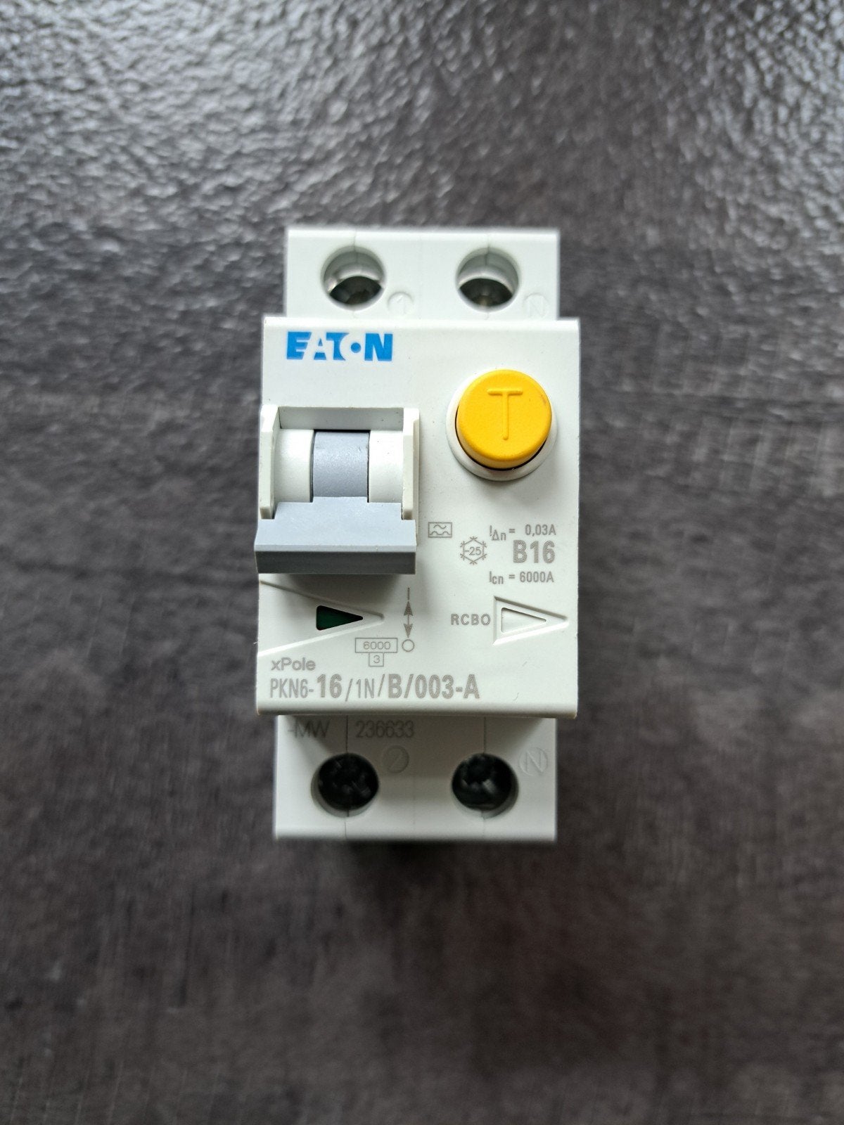 Eaton xPole PKN6-16/1N/B/003-A aardlekschakelaar B16, Ophalen of Verzenden, Zo goed als nieuw, Overige typen