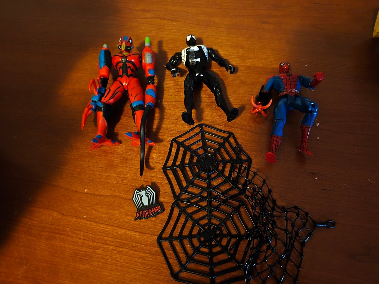Spider-Man en Venom actiefiguren met accessoires, Ophalen of Verzenden, Gebruikt