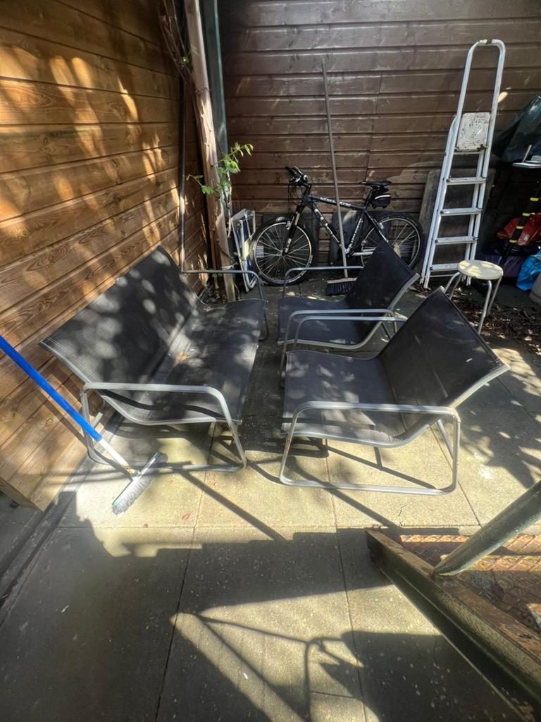 Tuinset met bankje en 2 stoelen. Mag los gekocht worden, Tuin en Terras, Ophalen, 4 zitplaatsen, Gebruikt, Aluminium