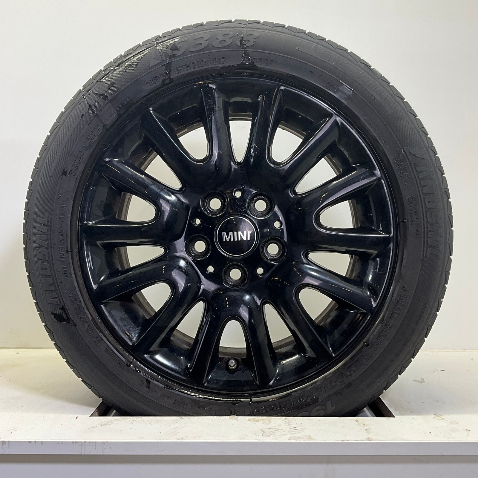MINI COOPER F55 F56 F57 VICTORY SPOKE 495 ZOMERBANDEN SET, Auto-onderdelen, Ophalen, Gebruikt, 16 inch, Banden en Velgen
