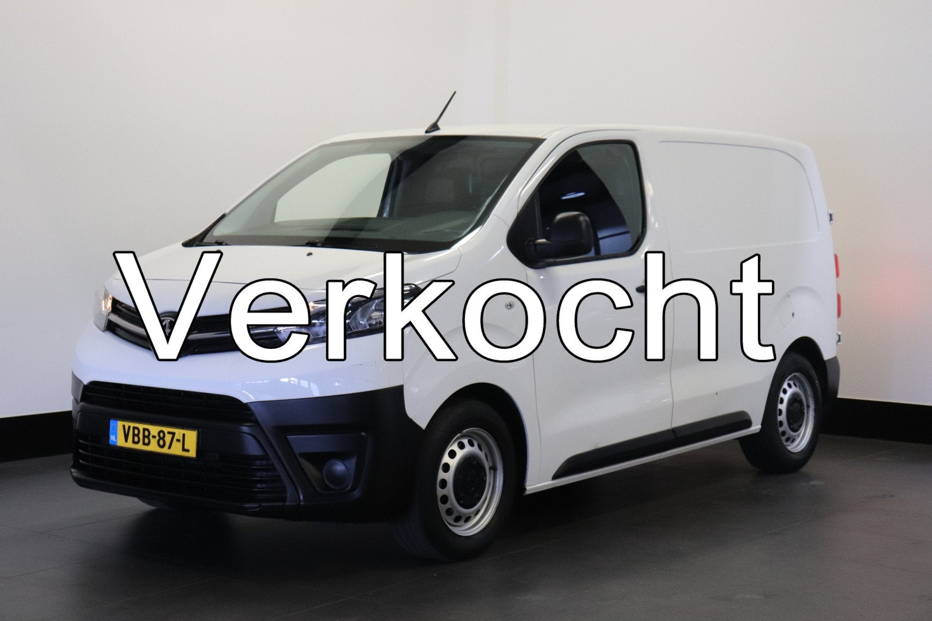 Toyota ProAce Compact 1.5 D-4D EURO 6 - Airco - Cruise - Tre, Auto's, Bestelauto's, Voorwielaandrijving, Stof, Gebruikt, 4 cilinders