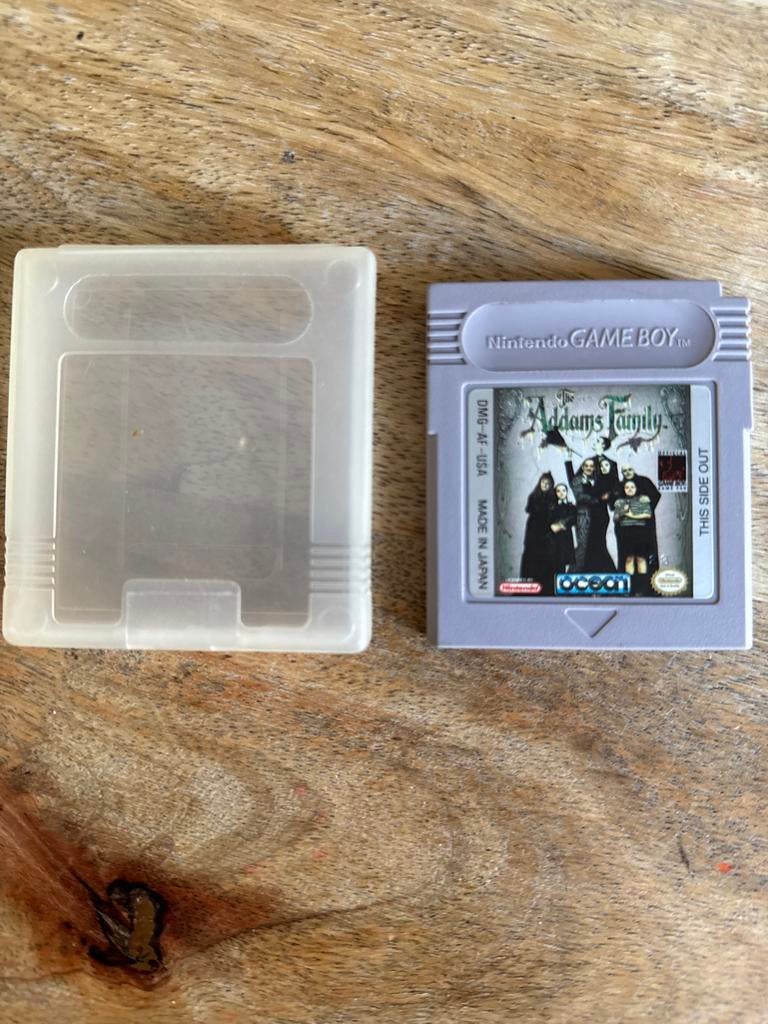 The Addams Family Game Boy Spel - Klassieke Avontuur, Spelcomputers en Games, Games | Nintendo Game Boy, Avontuur en Actie, Gebruikt