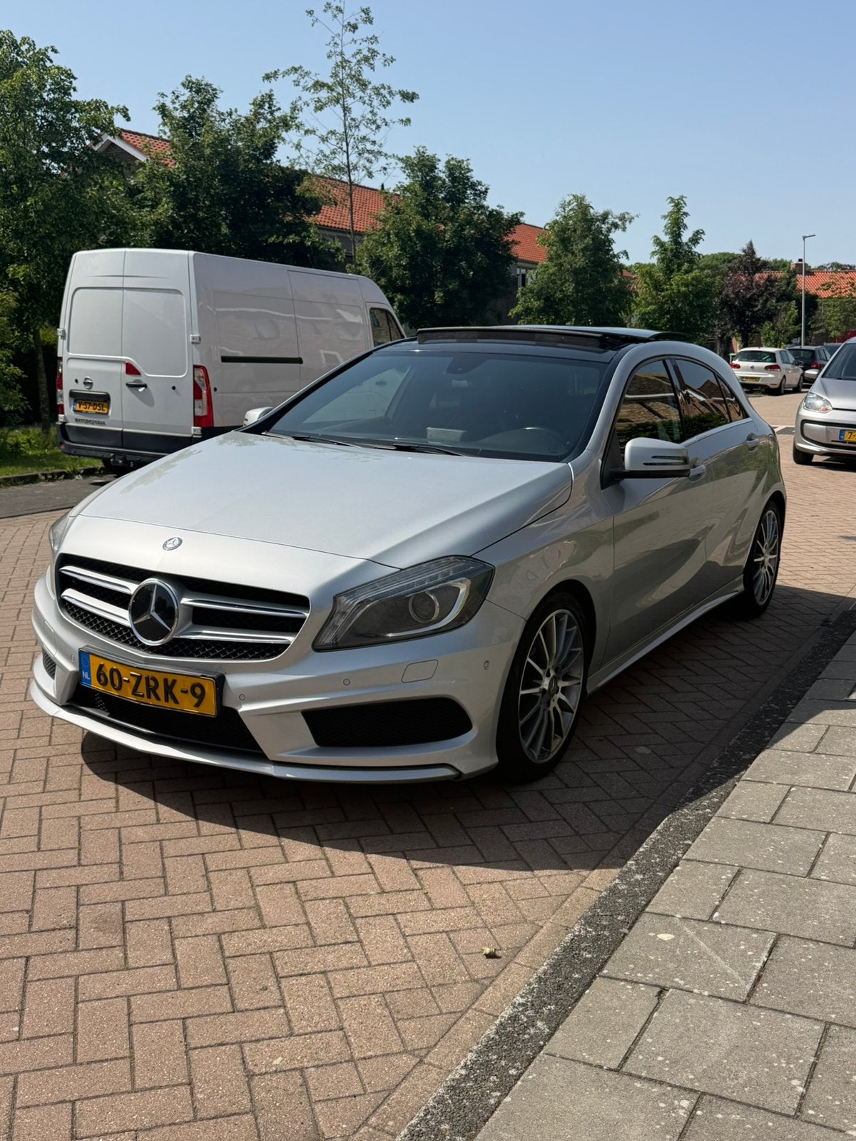 Mercedes A klasse A180 amg FULL OPTIONS | PANO | | NAP, Auto's, Mercedes-Benz, 4 cilinders, 122 pk, 1200 kg, Particulier