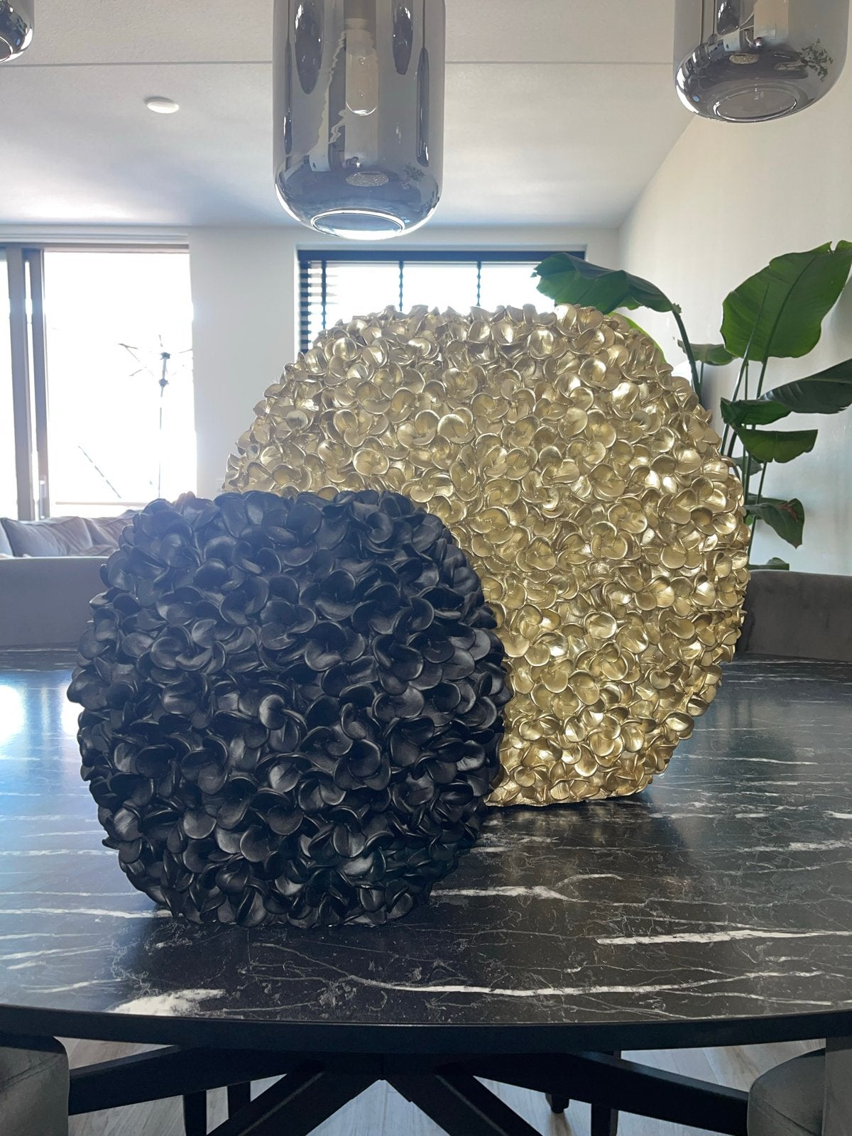 2 Light & Living vazen met bloemenpatroon, Huis en Inrichting, Ophalen, Overige materialen, Zo goed als nieuw, Meerkleurig