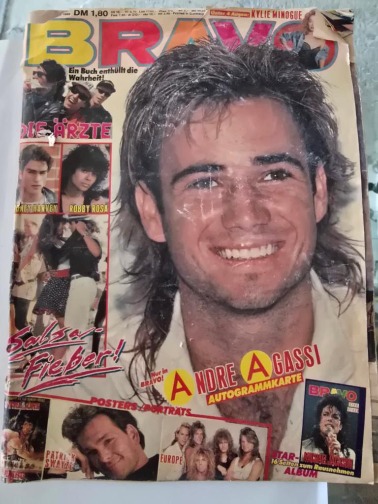 Bravo Magazine met Andre Agassi en Rambo III poster, Ophalen of Verzenden, Gelezen, Overige typen