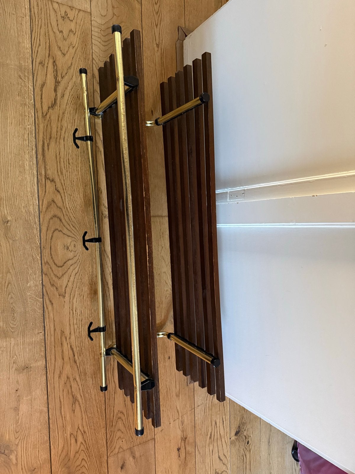 Scandinavische Kapstok - Vintage Hout en Messing, 100 tot 150 cm, Zo goed als nieuw, Hout, Ophalen