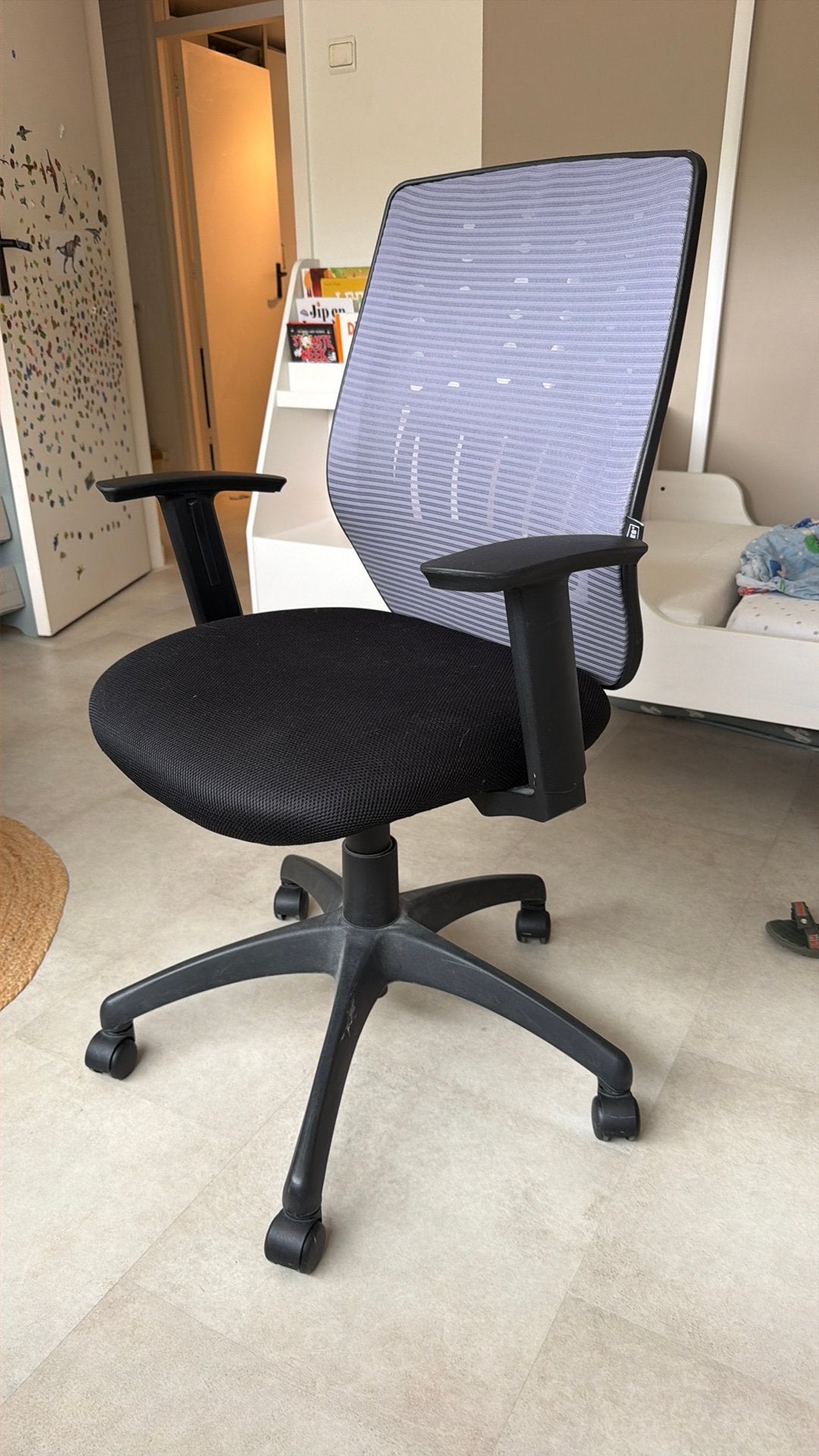 Staples Bureaustoel - Zwart/Grijs - Ergonomisch, Gebruikt, Zwart, Ophalen of Verzenden, Bureaustoel