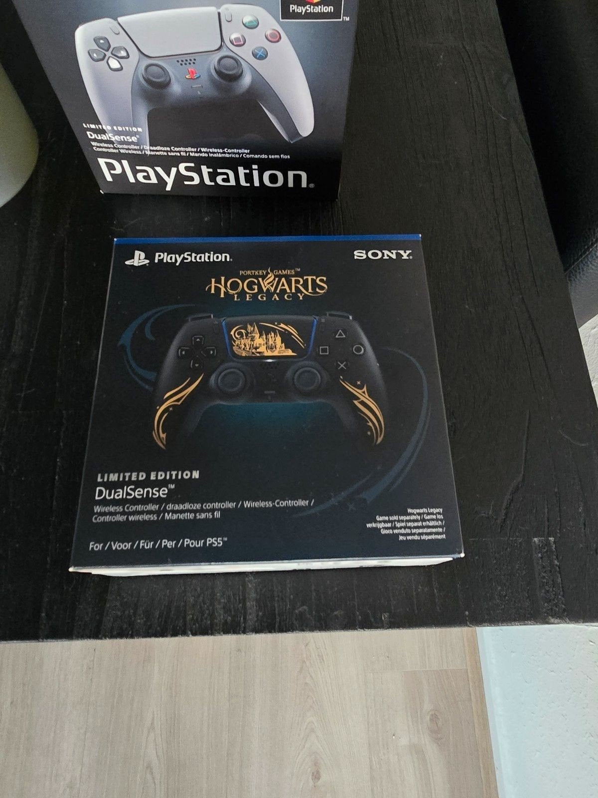Nieuwe Hogwarts Legacy Limited Edition DualSense, Spelcomputers en Games, Spelcomputers | Sony PlayStation 5, Nieuw, Playstation 5