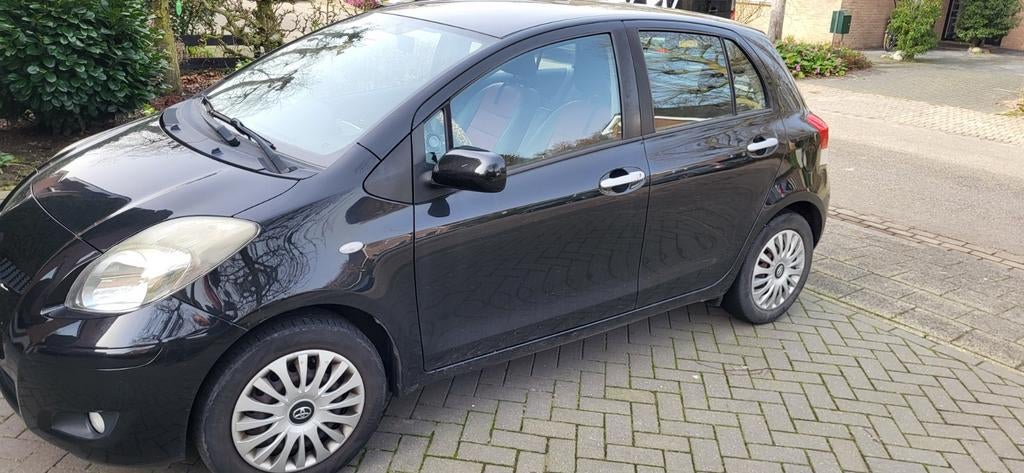 Toyota yaris 08-07-2011 automaat., Auto's, Toyota, Particulier, Te koop