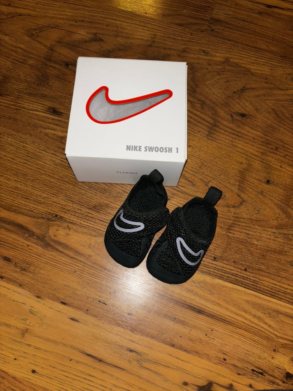 Nike Swoosh 1 maat 18,5, Schoentjes, Nieuw, Ophalen of Verzenden, Jongetje